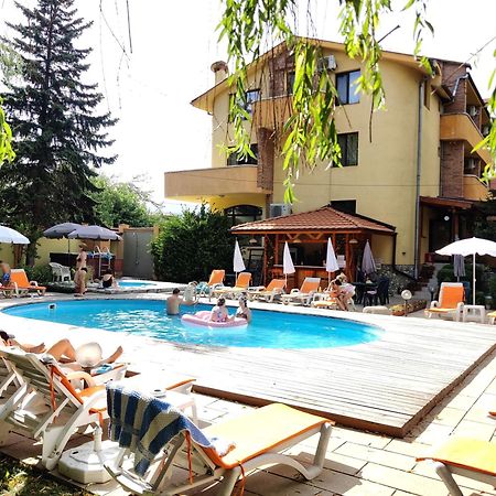 Family Hotel IV Velingrado Exterior foto