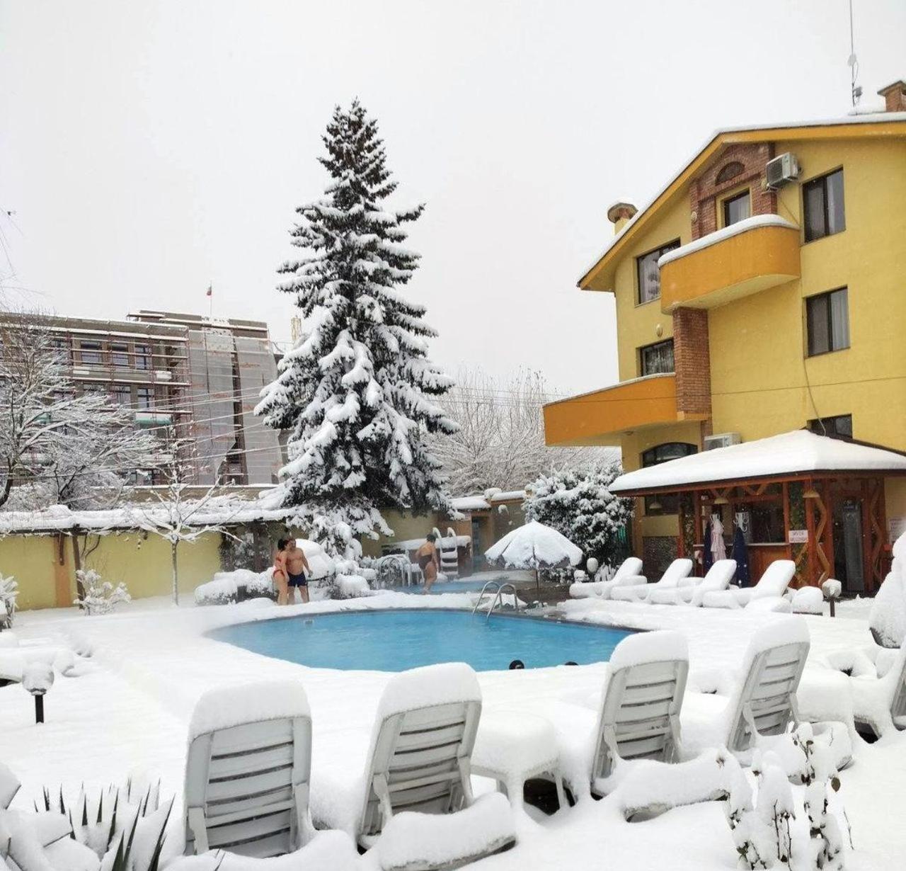 Family Hotel IV Velingrado Exterior foto