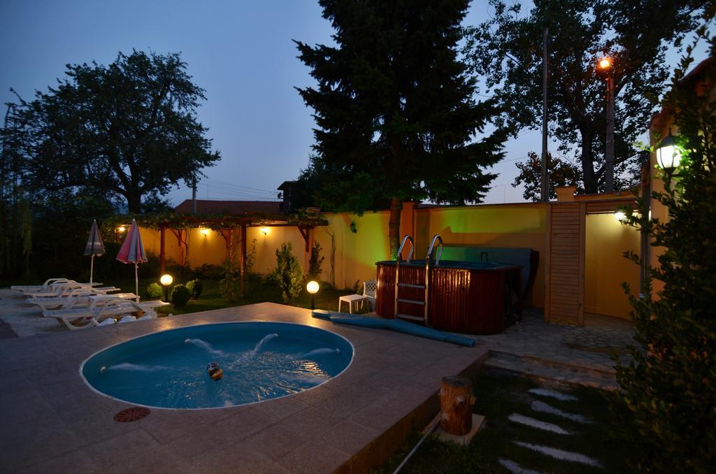 Family Hotel IV Velingrado Exterior foto